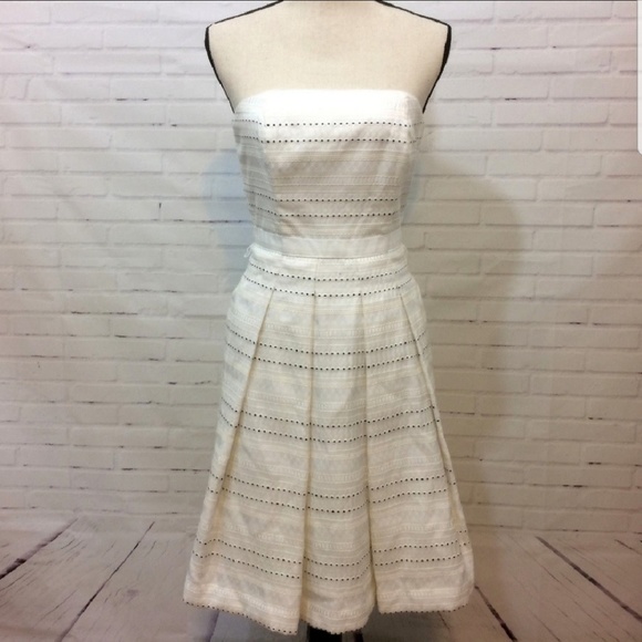 NEUTRAL FIT & FLARE STRAPLESS DRESS - Picture 3 of 4